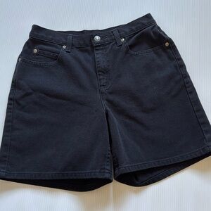 Liz Claiborne Black Classic fit women’s jean shorts.  Size 8